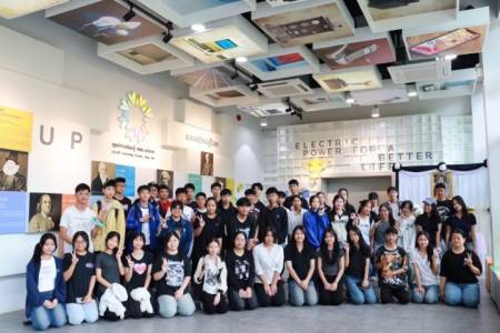 กิจกรรมค่าย to be smart in science  วันที่ 7-8 พฤศจิกายน 2568 ห้องเรียนพิเศษวิทยาศาสตร์ ชั้นมัธยมศึกษาปีที่ 3 เข้าร่วมกิจกรรมค่าย to be smart in science ทั้ง 4 สถานที่ได้แก่ จัตุรัสวิทยาศาสตร์ อพวช. เชียงใหม่ ,ห้องเรียนธรรมชาติดอยสุเทพวิทยา