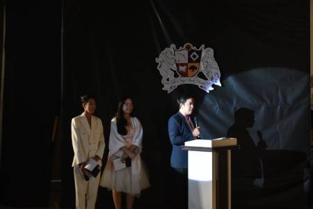 กิจกรรมการแสดงละครสั้นภาษาอังกฤษ Skit Show 2026  วันศุกร์ที่ 30 มกราคม 2569 แผนการเรียนศิลป์ภาษาอังกฤษ ได้จัดกิจกรรมการแสดงละครสั้นภาษาอังกฤษ Skit Show 2026  โดยมีนายธำรงค์ หน่อเรือง ผู้อำนวยการโรงเรียนจักรคำคณาทร จังหวัดลำพูน เป็นประธานในพิธีเปิด